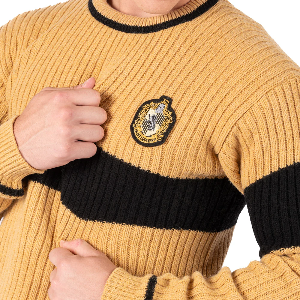 Hufflepuff™ Quidditch™ Sweater 4 Hufflepuff™ Quidditch™ Sweater