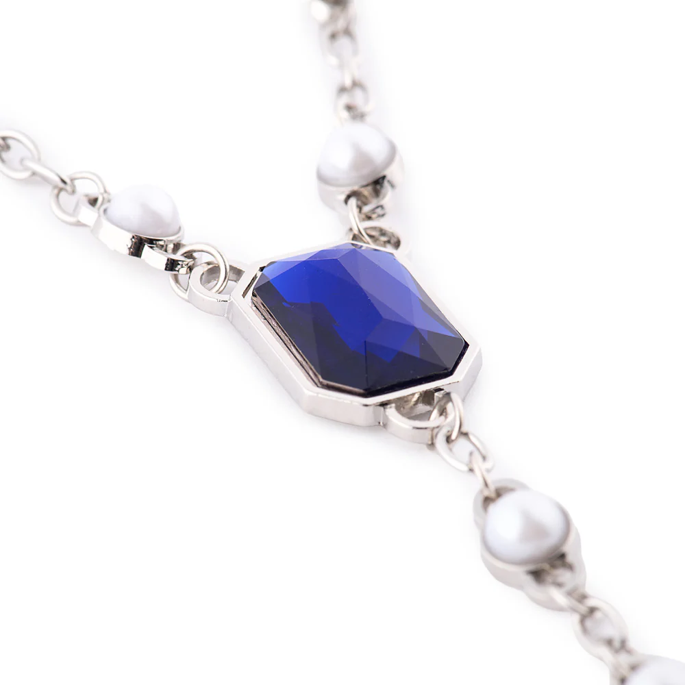 Harry Potter™ Necklace of Ravenclaw™ Crest with Pearl 4 Harry Potter™ Necklace of Ravenclaw™ Crest with Pearl