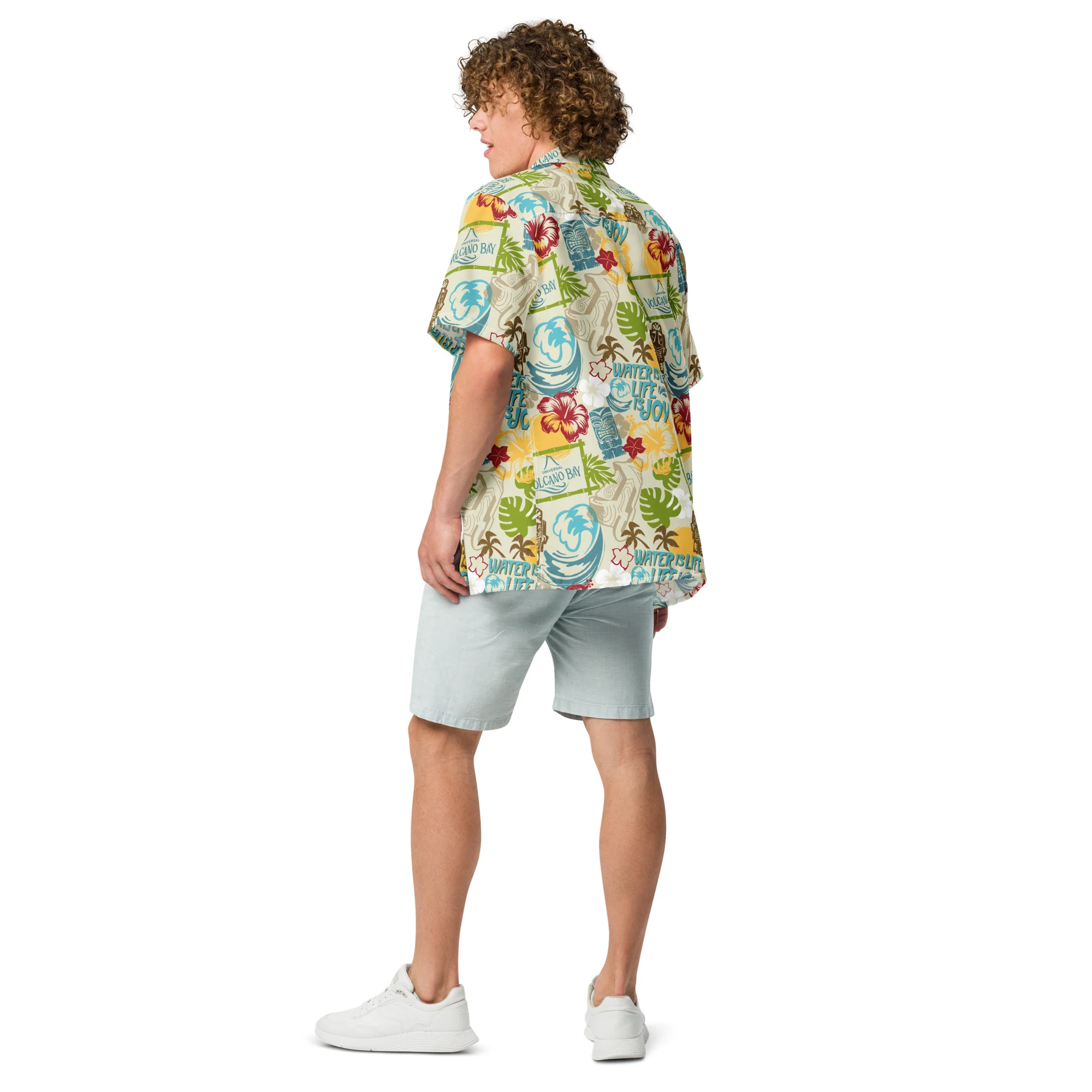 Universal Volcano Bay Patterned Button-Up Shirt 4 Universal Volcano Bay Patterned Button-Up Shirt